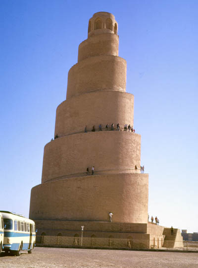 Spiralovity minaret v Samarre, rijen 1973