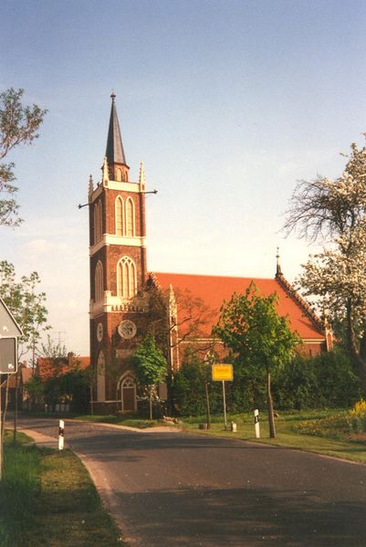 Soubor:Riesigk-Kirche.jpg