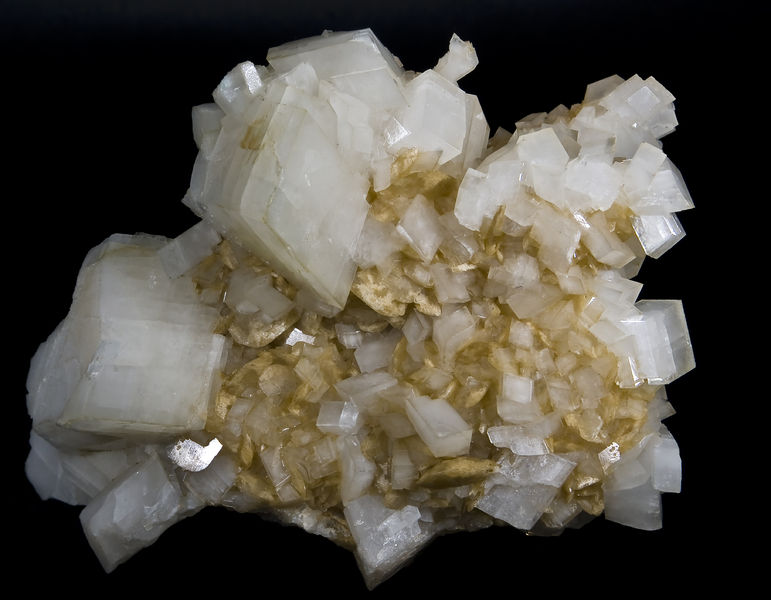 Soubor:Dolomite-Magnésite- Navarre.jpg