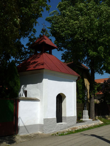 Soubor:Terezín (Radenín), kaple.jpg