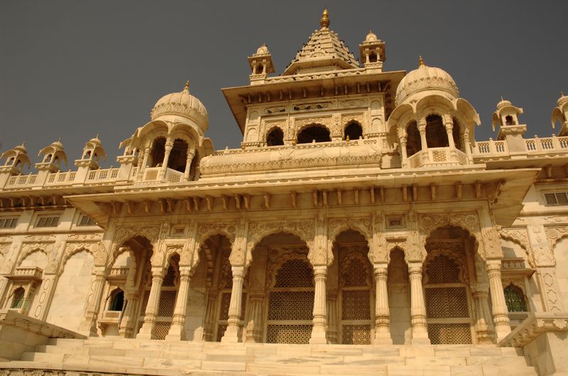 Soubor:Jaswant Thada1.jpg