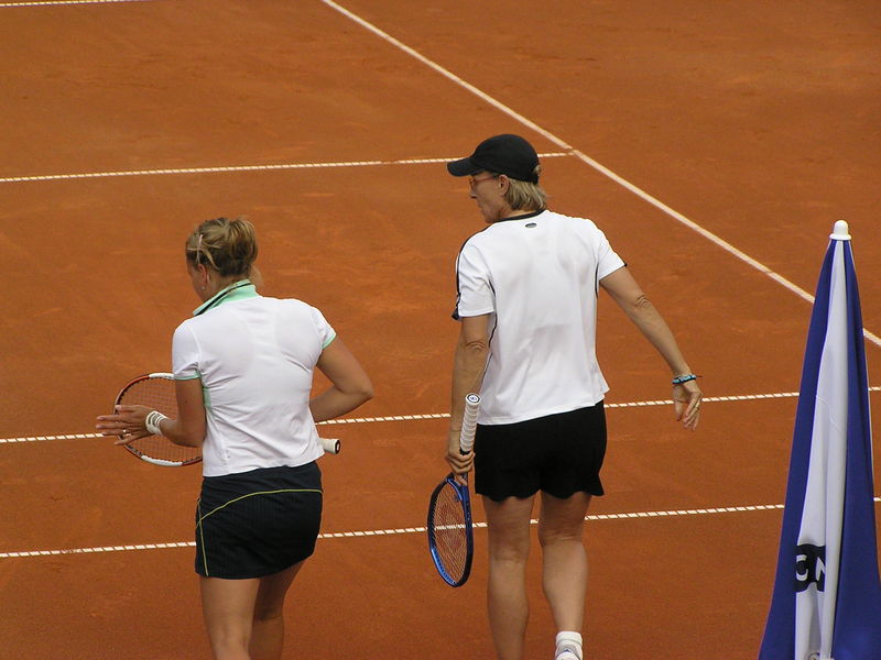 Soubor:MNavratilova-BStrycova-ECM-2006-21.jpg