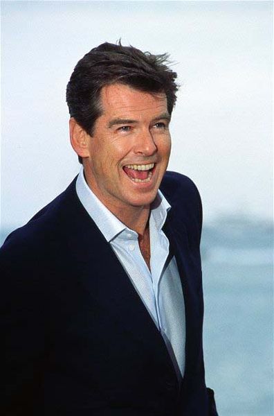 Soubor:PierceBrosnan(CannesPhotoCall).jpg