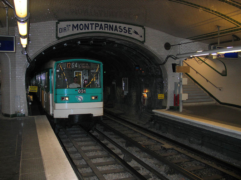 Soubor:Metro Sevres Babylone.jpg