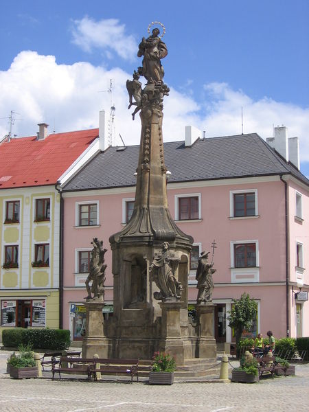 Soubor:Litovel - Maria Column.jpg