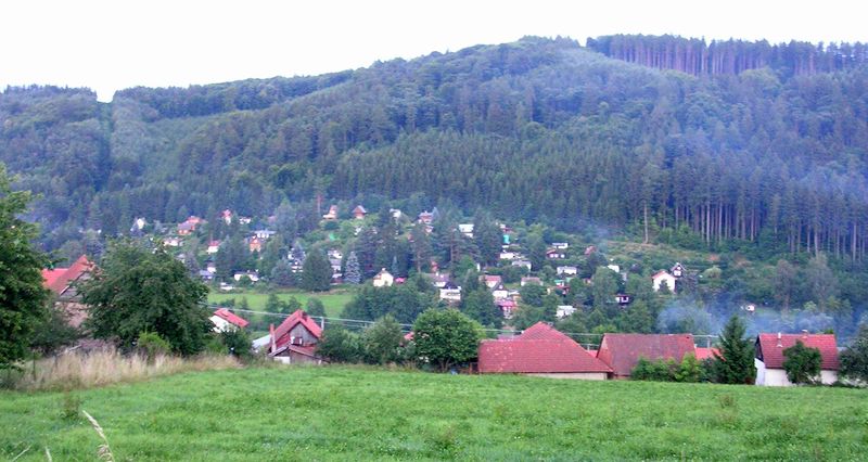 Soubor:Vlkančice, chaty.jpg