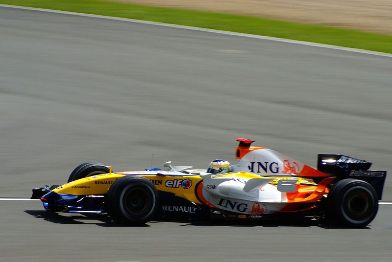 Soubor:Giancarlo Fisichella 2007 Britain.jpg