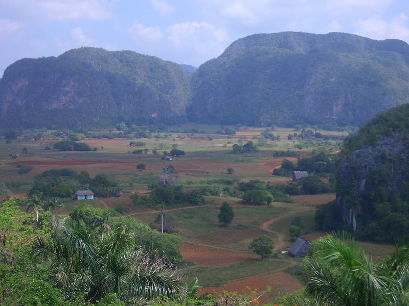 Soubor:Valle vinales 1.jpg