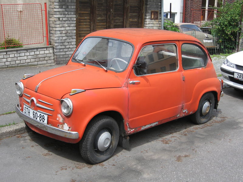 Soubor:Fiat 600.jpg