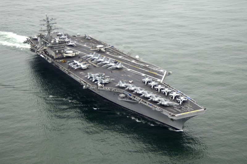 Soubor:USS Nimitz (CVN-68).jpg