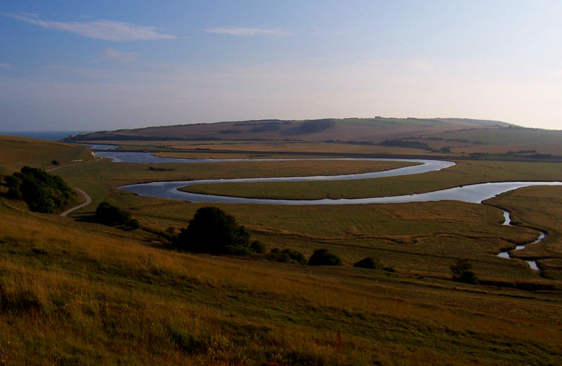 Soubor:Meander-Cuckmere River-MT.JPG