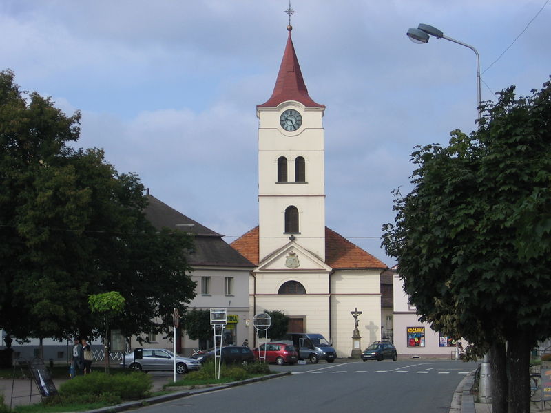 Soubor:Týniště nad Orlicí church.JPG