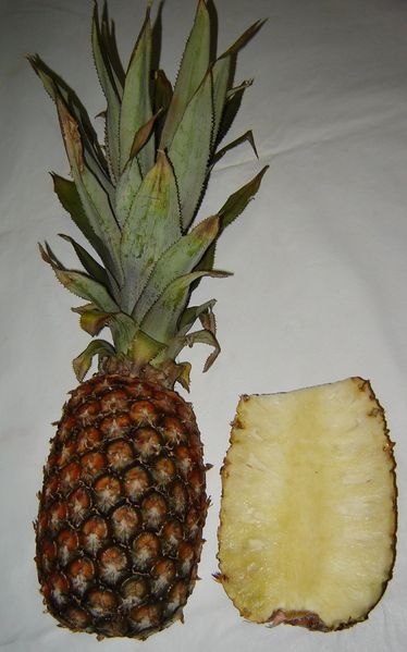 Soubor:Split ananas.jpg