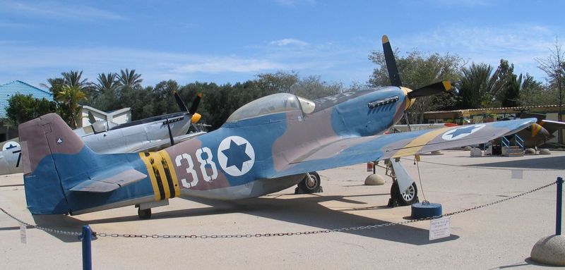 Soubor:P-51D-Mustang-hatzerim-2.jpg