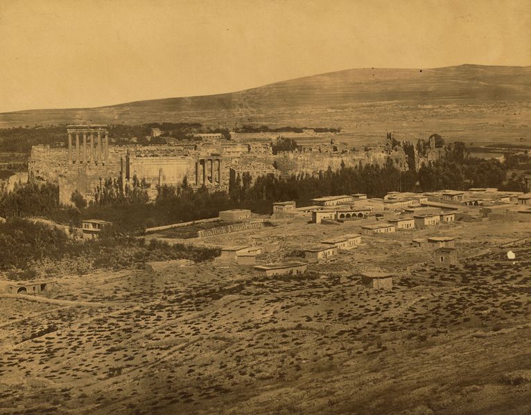 Soubor:Baalbek 1890 PD.jpg