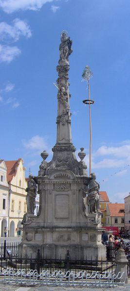 Soubor:Trebon-statue.jpg