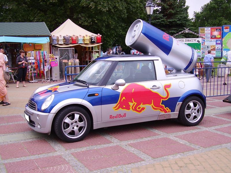 Soubor:Mini Red Bull Międzyzdroje1.JPG