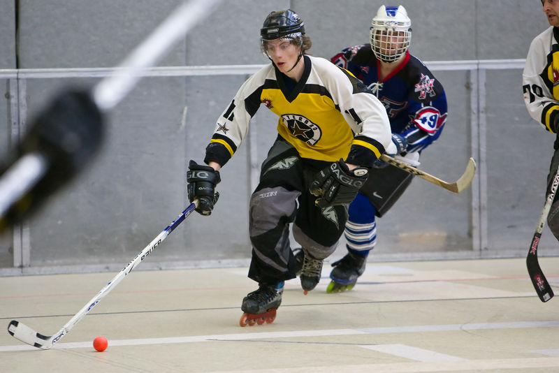 Soubor:Breaksituation beim Inline-Skaterhockey.jpg