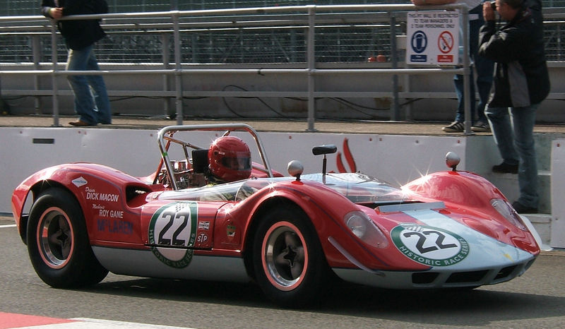 Soubor:McLaren M1A at Silverstone.jpg