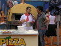 Leos-Mares-Pizza-09-2007.jpg