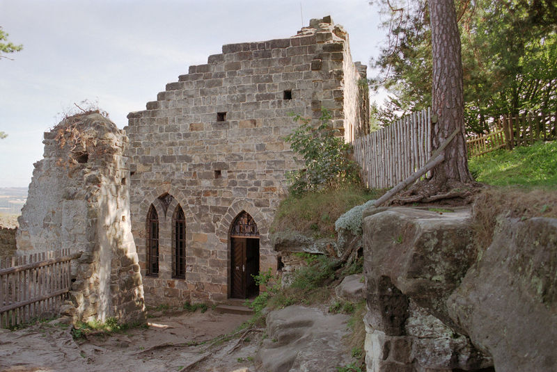 Soubor:Castle valdstejn 004.jpg