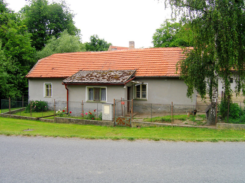 Soubor:Modletice, house.jpg