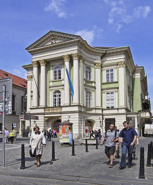 Soubor:Prag staendetheater.jpg