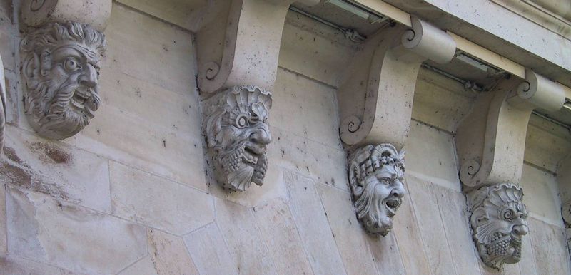 Soubor:Pont neuf mascarons.jpg