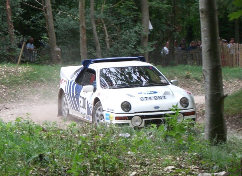 Soubor:1986 Ford RS2000.jpg