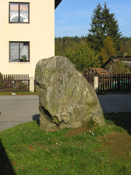 Soubor:Bílý Kámen, stone.jpg