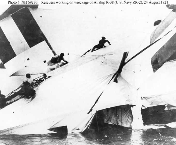 Soubor:R-38-rescue.jpg