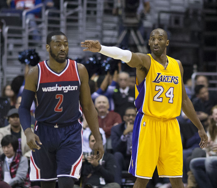 Soubor:John Wall, Kobe Bryant-December-2014-Flickr.jpg