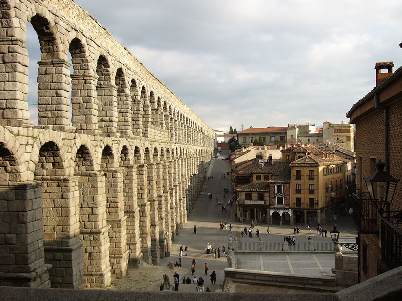 Soubor:AcueductoSegovia04.JPG