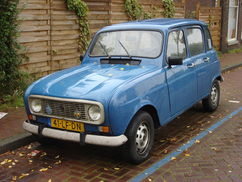 Soubor:Renault 4 Amsterdam.jpg