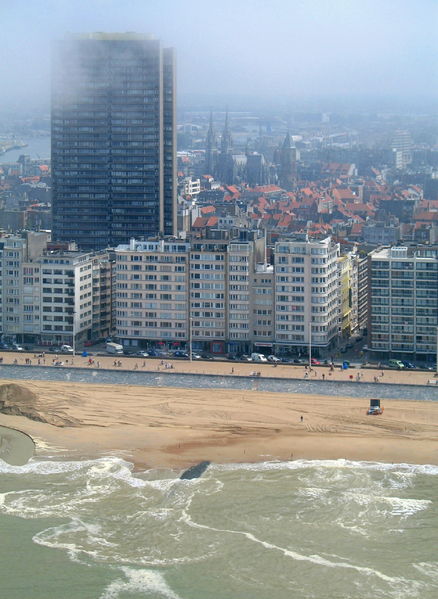 Soubor:Oostende Europacentrum 01.jpg