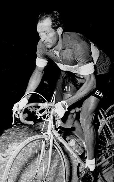 Soubor:Gino Bartali 1945.jpg