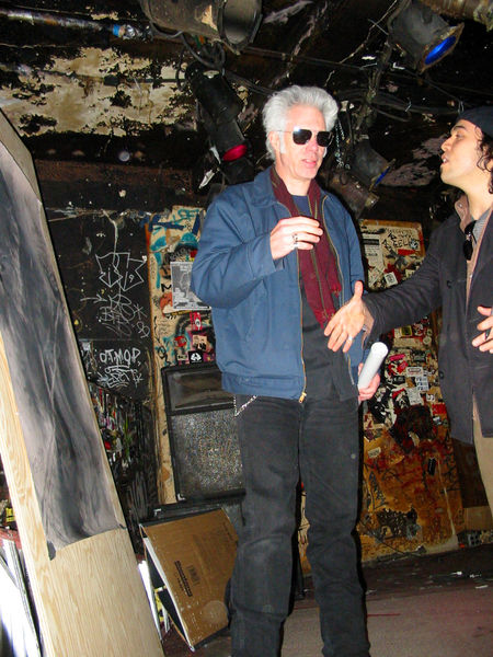 Soubor:Jim Jarmusch at CBGB's.jpg