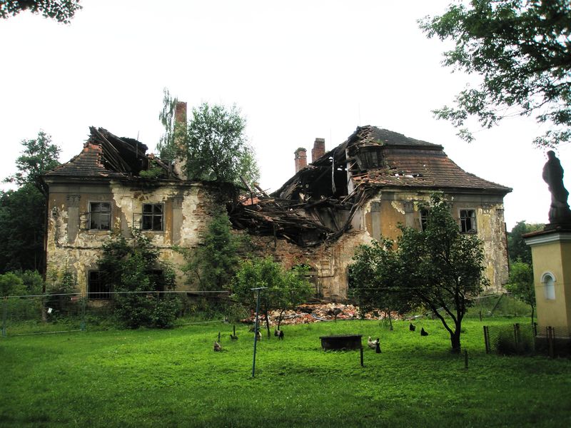 Soubor:Ropice ruins 2009 1.JPG