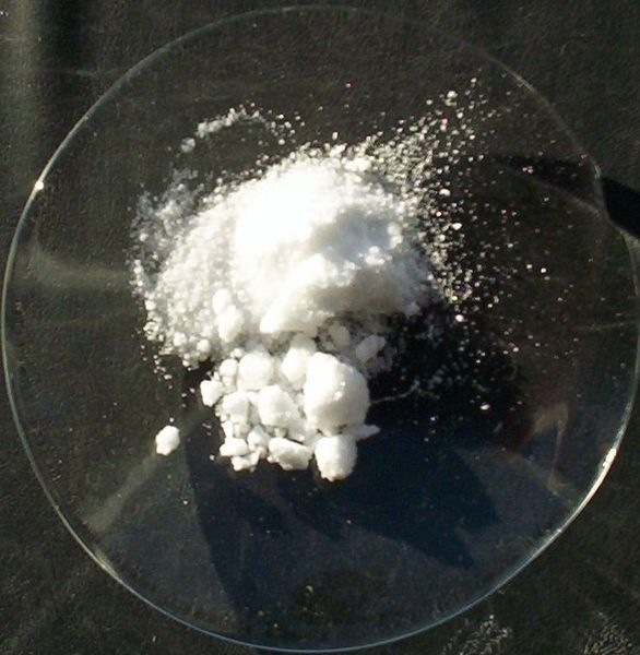 Soubor:Ammonium chloride.jpg