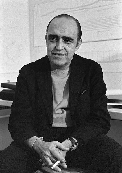 Soubor:Oscar Niemeyer 1968b.jpg