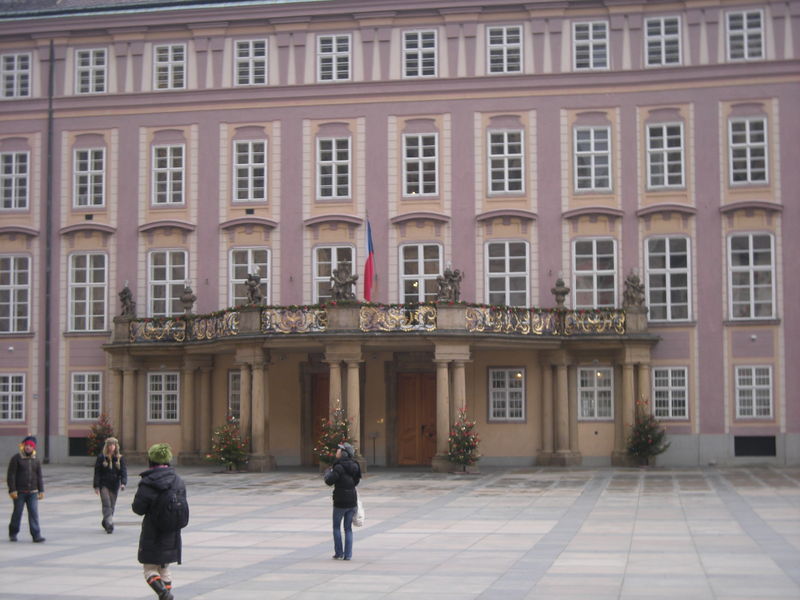 Soubor:Royal balcony, Prague castle.jpg