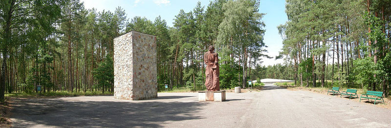 Soubor:Wikipedia-sobibor-4.jpg