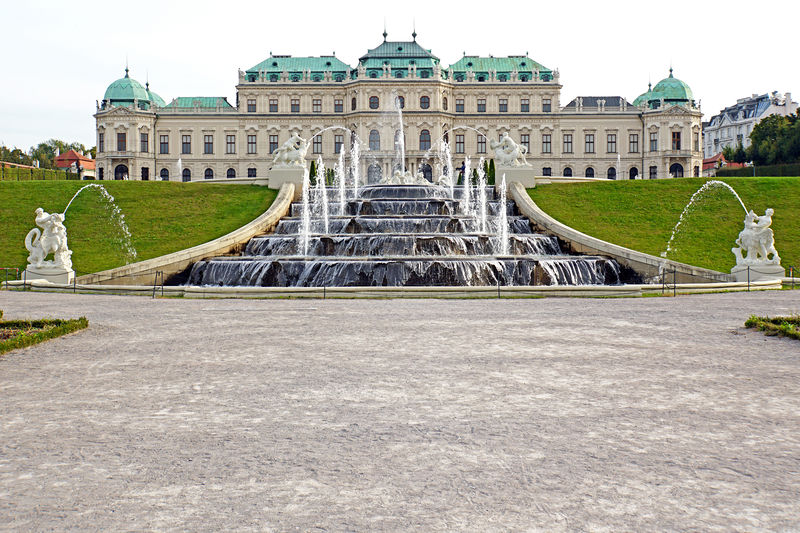 Soubor:Austria-03463-Cascading Fountain-DJFlickr.jpg