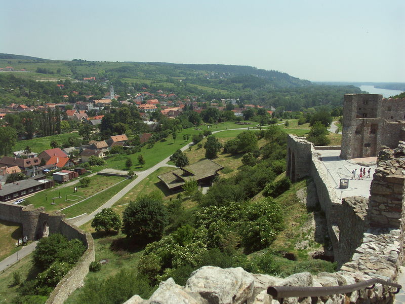 Soubor:Slovakia-Devin castle vyhlad.JPG