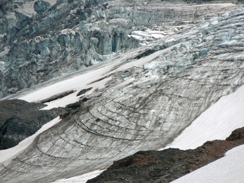 Soubor:Russell Glacier 21082.JPG