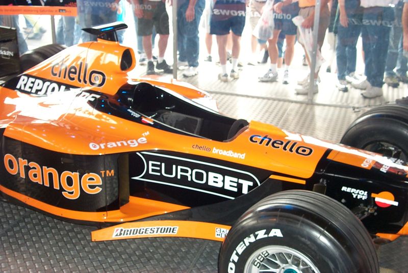 Soubor:2000 Orange Arrows F1.JPG