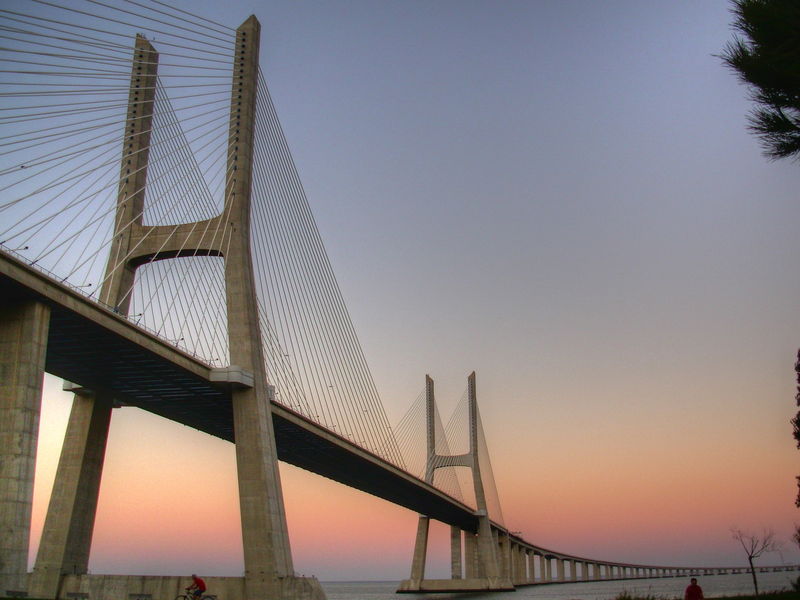 Soubor:Ponte vasco da gama.jpg