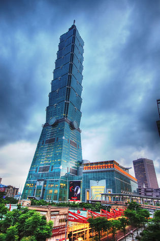 Taipei 101 HDR.jpg