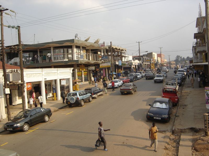 Soubor:Mbarara at Sundown.jpg