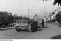 Bundesarchiv Bild 101I-244-2304-30, Rückzug nach Ungarn, Sturmgeschütz.jpg